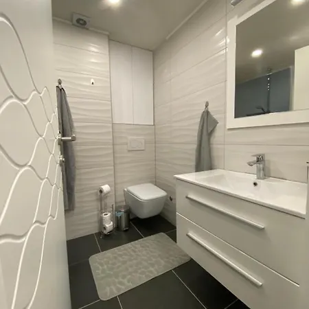 New World Apartment Bihac